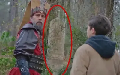 Dizi dekoru tescilli tarihi eser oldu. Hakemli dergide makale yazıldı